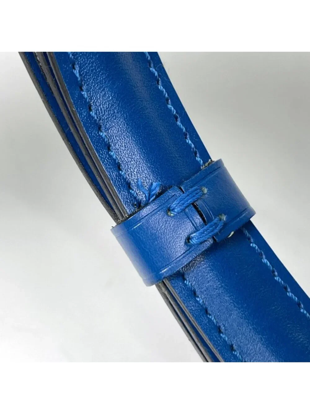 Louis Vuitton Randonnee PM Shoulder Bag Epi Toledo Blue